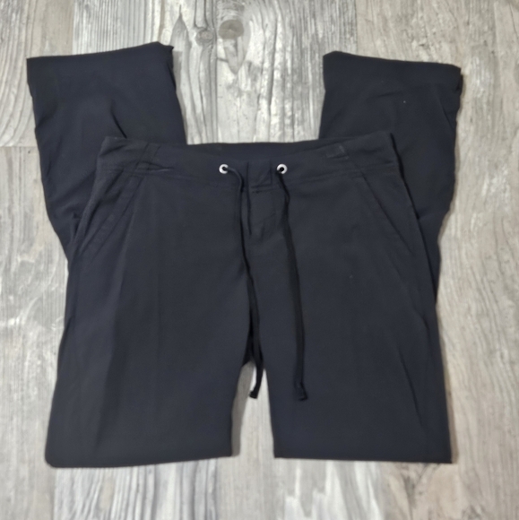 Columnia omni shield advanced repellency size 4 short see measurements - Picture 1 of 16